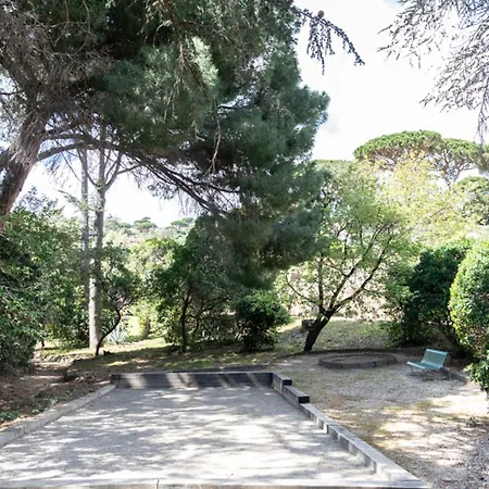 Bright Cocoon In - Close To The Sea Sainte-Maxime